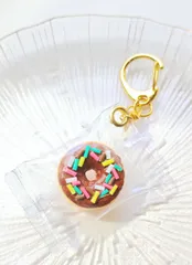 袋入りドーナツのキーホルダー