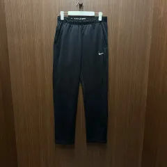 ナイキ トレーナー パンツ M
