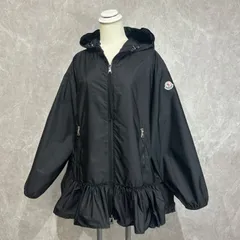 【極美品】 MONCLER モンクレールTBILISSI ナイロンジャケット黒１のサムネイル