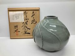 五十嵐元次(いがらし もとじ) 青磁の壺 - メルカリ