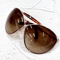 hyde氏着用モデル✨美品✨トムフォード サングラス TF156 - メルカリ
