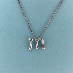 MIKIMOTO イニシャルM パール付 ネックレス - メルカリ