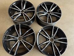 AMG E43前後4本セット - メルカリ