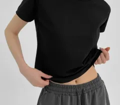 BLACKUP クロップド半袖Tシャツ