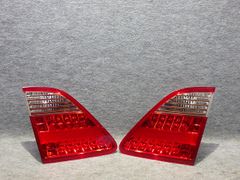 RB1 オデッセイ☆前期純正加工フルLEDテールレンズ☆ジャンク - メルカリ