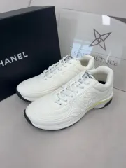 韓国国内百貨店フルセット CHANEL シャネル CCロゴ スニーカー メッシュ 白 スニーカー 42