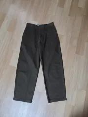 UNIQLO U ワイドフィット チノパンツ (76 カーキ)