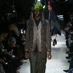 コムデギャルソンオムプリュス 26FW LOOK20 パンツ - メルカリ