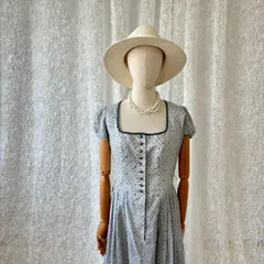 ドイツデザイン チロリアンワンピース 鹿柄 小花柄　総柄 半袖 フレアワンピース コットン100% ヴィンテージ Dirndl風