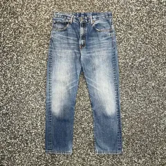 リーバイス 505 レギュラーフィット デニム (32)