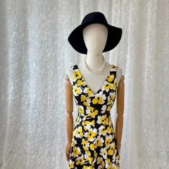 花柄ワンピース ノースリーブ フレアワンピース イエロー ブラック Vネック 美シルエット 大人可愛い 春夏