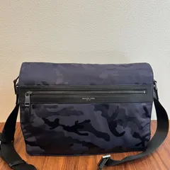 極美品 MICHAEL KORS マイケルコース メンズ レディース メッセンジャーバッグ