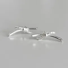 【silver925】ジルコニア リボン 結び目 ピアス つけっぱなし 金属アレルギー対応 ギフト プレゼント