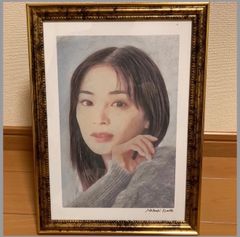 女優画① 額装品 額縁寸法33cm×24cm パステル、水彩、色鉛筆画 - メルカリ