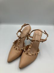 VALENTINO ロックスタッズパンプス 37(24cm) プードル ベージュ Valentino ベージュ パンプス 37 ロックスタッズ - メルカリ