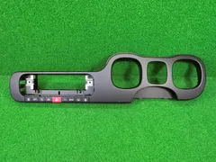 [15074] 送料無料 フィアット パンダ ABA-13909 メーター オーディオ パネルのサムネイル