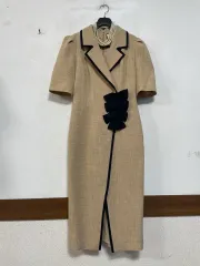 N6188 モジョエスピン KARA（カラ）リボン ロング ONE PIECE パフ スーツ オフィスゲスト