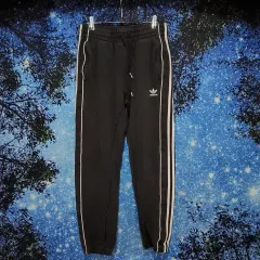 アディダス メンズ アディダス オリジナル 3本線 トラック ジョガー パンツ M