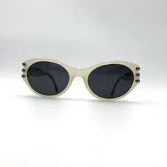 バレンティノ VALENTINO サングラス V684 アイボリー ケース付 中古のサムネイル