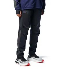 [アンダーアーマー] UA WINTER KNIT 3L PANTS IV Black / / SM [ブラック] [S]