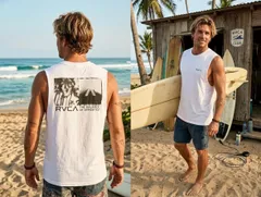 【最短翌日配達】 RVCA ルーカ タンクトップ Tシャツ ノースリーブメンズ サーフブランド スケボー アウトレット バックプリント BF04A-P35-WHTのサムネイル