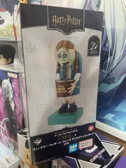 タグ３）ハリーポッター 一番くじ ラストワン賞 ウィーズリー兄弟の玩具店の少女フィギュア