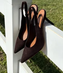 ジャンビニ レディース シューズ ヒール スエード Gianni Bini x Sydney Silverman Christina Suede Pointed Toe Slingback Pumps Dark Brown Roast ブラウン