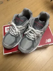 250) New Balance ニューバランス 990v3
