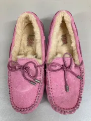 送料無料★UGG アグ★スリッポン　スエード　モカシン　ブーツ★24.0㎝　レディース★ピンク　#80419s658
