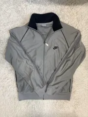 L NIKE スウッシュヴィンテージ グレー ジップアップ ジャージ