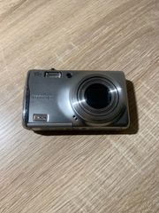 ジャンク Fujifilm FinePix F810コンパクトデジタルカメラ - メルカリ
