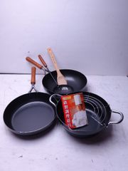 鉄人 陳建一 フライパン 玉子焼き器 お玉 穴あきお玉 5点セット 鉄人 陳建一 フライパン 玉子焼き器 お玉 穴あきお玉 5点セット - メルカリ