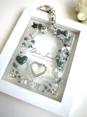 【NO1】フォトキーホルダー トレカケース レジン デコ