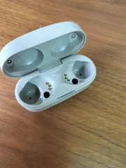 sony wf-1000xm4　充電ケース　シルバー