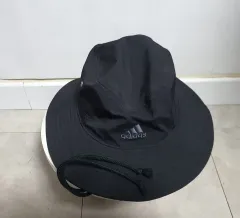アディダス メンズ バケットハット 58-60cm (未使用)