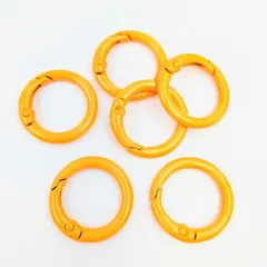 カラビナ 丸型リング オレンジ 5個セット 外径24mm 橙色 キーホルダー ハンドメイドパーツ 接続金具 接続パーツ ビーズクラブ