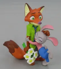 【中古】トレーディングフィギュア ニックとジュディ 「TOPTOY ディズニー ズートピア フラワーワールド シリーズ」