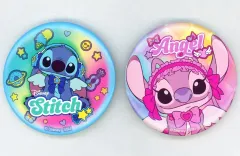 【中古】バッジ・ピンズ エンジェル(ヘッドドレス/顔アップ)＆スティッチ(ヘッドホン/全身) 缶バッジセット 「Happyくじ Stitch Colorful Kawaii」 I賞
