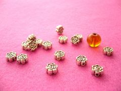 ビーズクラブ ロンデル メタルビーズ カーネーション 大 銀 50個 7mm ブレスレット ネックレス 金具 金属ビーズ パーツ