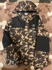 OUTDOORダウンジャケットのサムネイル