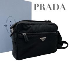 希少 PRADA プラダ カメラバッグ ショルダーバッグ B7558 三角ロゴ