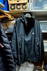 NIKE ACG STORM-FIT ブラック ウィンドブレーカー