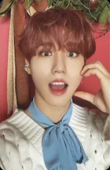 StrayKids HAN Christmas EveL Red