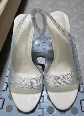 ザラ ZARA キュービック ストラップ サンダル ヒール