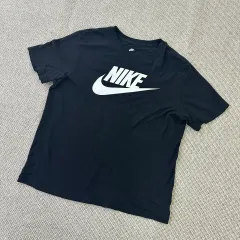XL NIKE スポーツウェア 半袖 Tシャツ 0417D