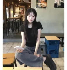 LEARVE LOVE YOURSELF 承 'Her' ハミング パイナップル ウール ニットパンツ