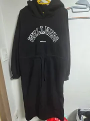 新品:)ウエスト絞り WHO フード 起毛 ロング丈ワンピース