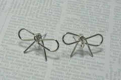 ピアス金具 リボン シルバー カン付 2個 24mm ピアス イヤリング パーツ ハンドメイド DIY ビーズクラブ