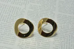 ピアス金具 中抜きサークル ゴールド カン付 2個 18mm ピアス イヤリング パーツ ハンドメイド DIY ビーズクラブ