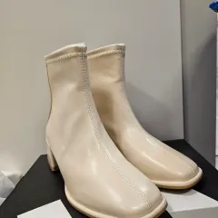 アンクルブーツ ベージュ